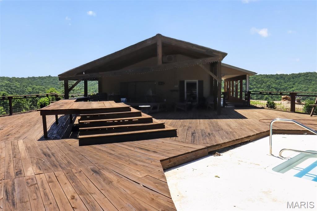 26042516 Property Photo 29