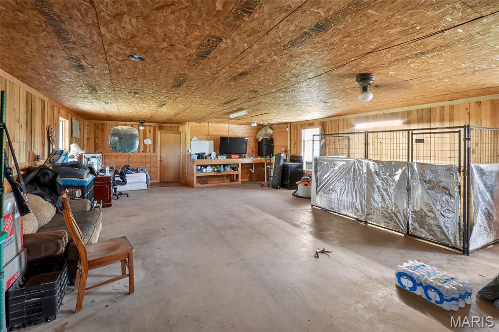 26042516 Property Photo 36