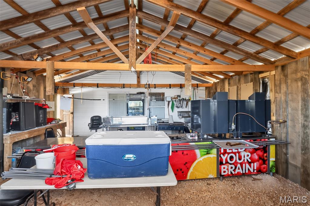 26042516 Property Photo 44