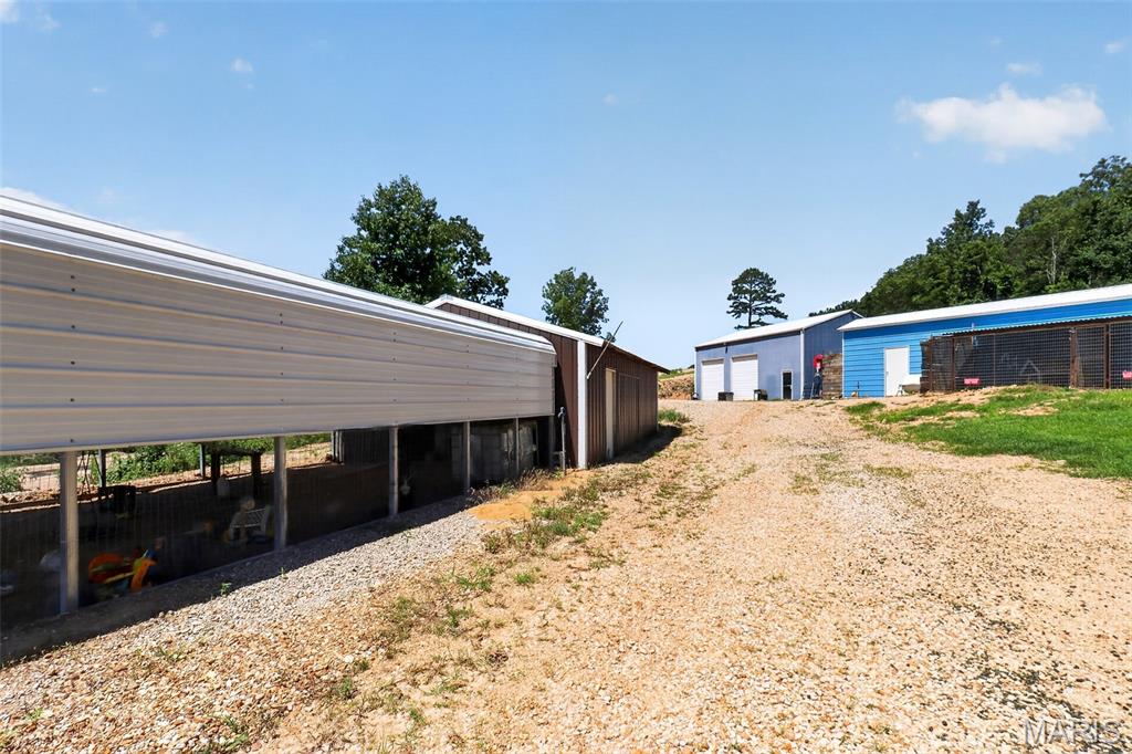 26042516 Property Photo 56