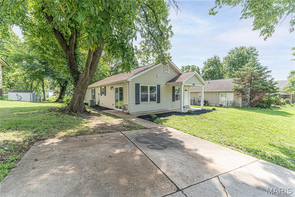 356 Lewis Street Property Photo 1