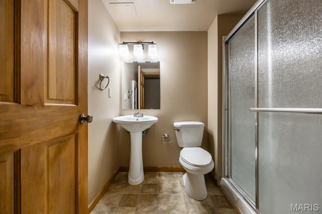 310 Meadowlark Lane Property Photo 35