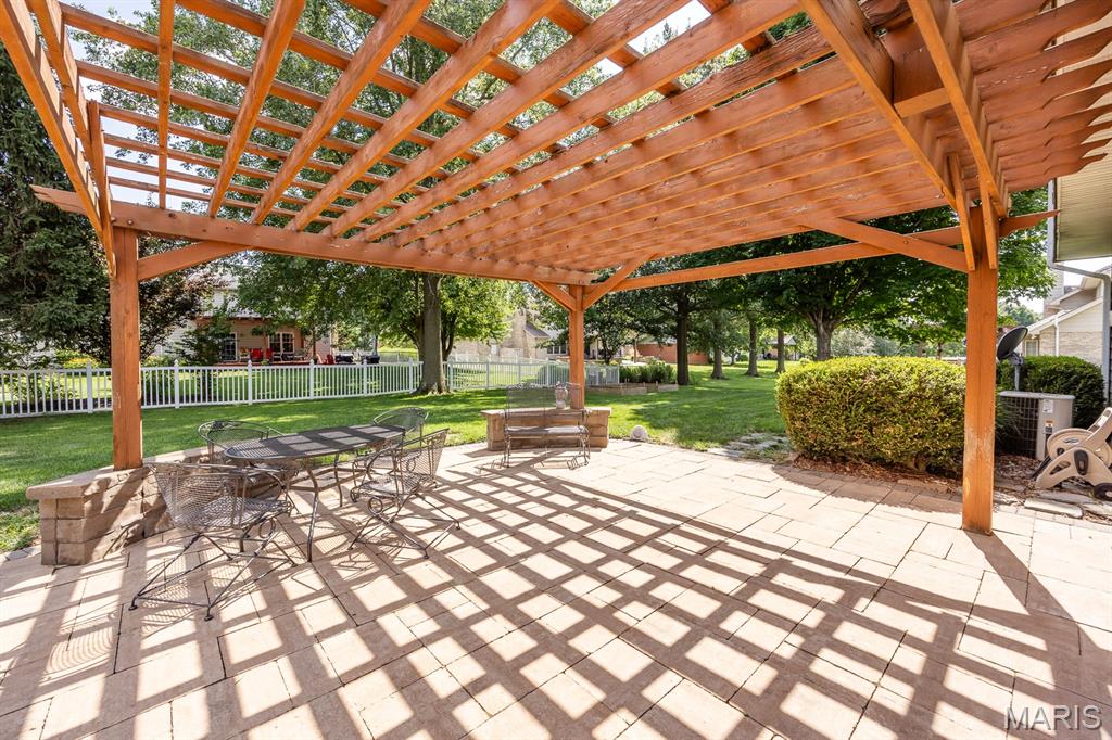 310 Meadowlark Lane Property Photo 40