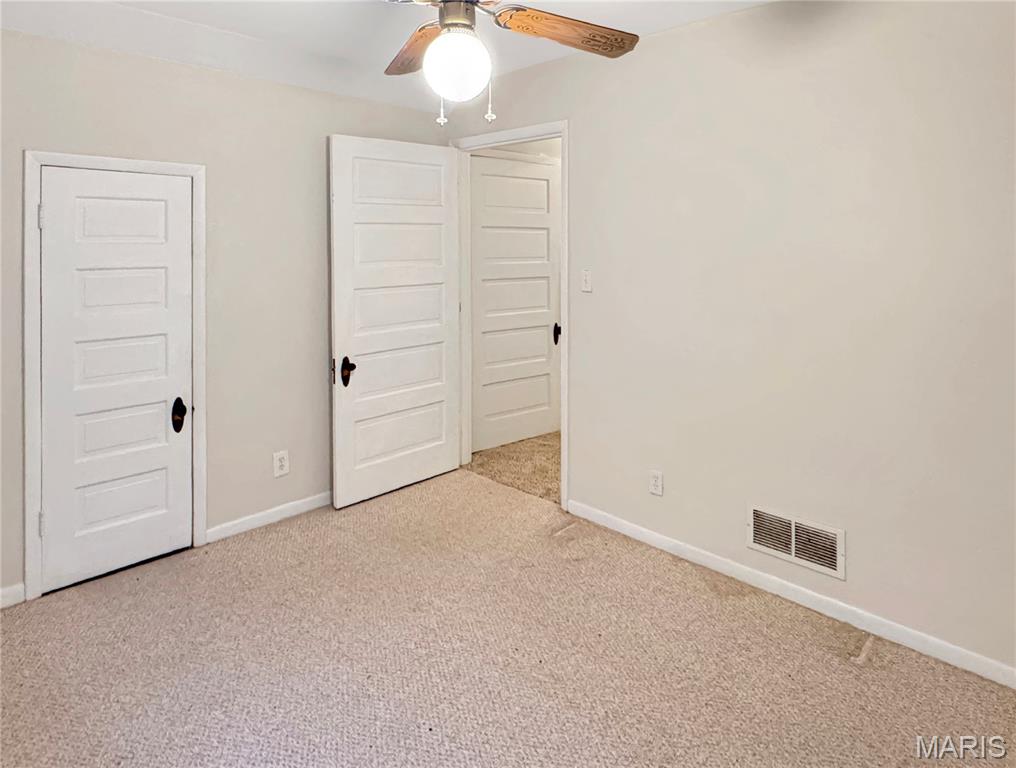 305 E Main Street Property Photo 42