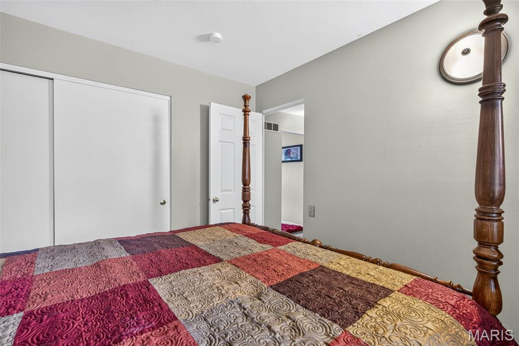 2565 Narraganset Drive Property Photo 14
