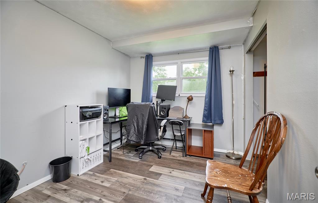 1800 Apple Blossom Court Property Photo 22