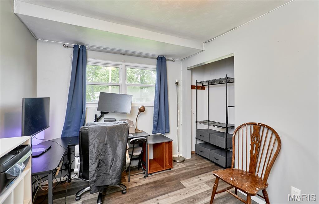 1800 Apple Blossom Court Property Photo 24