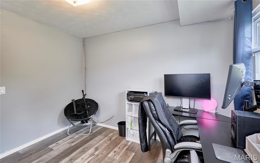 1800 Apple Blossom Court Property Photo 25