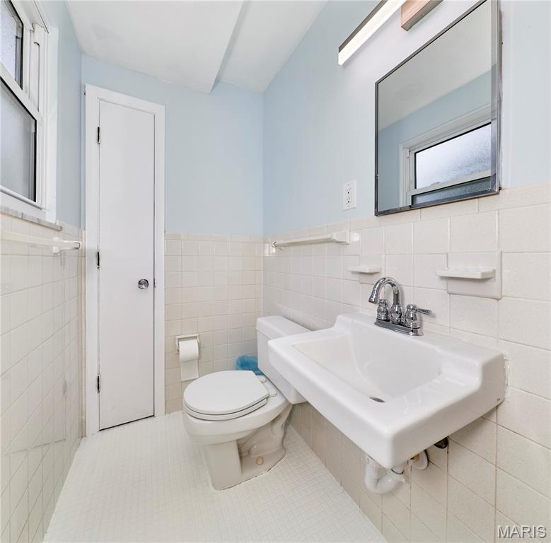 1800 Apple Blossom Court Property Photo 34