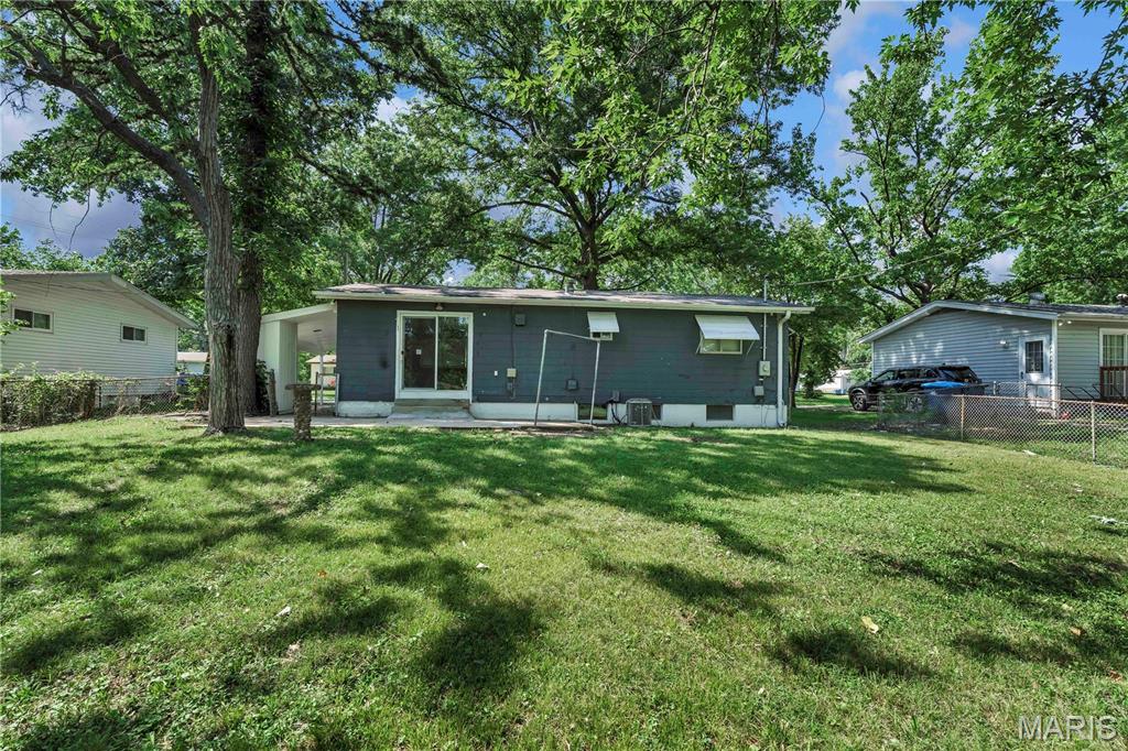 1016 Forestwood Drive Property Photo 4