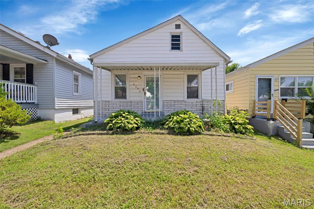 6604 Etzel Avenue Property Photo 2