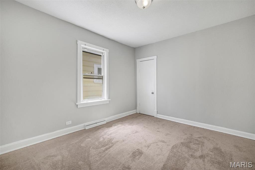 6604 Etzel Avenue Property Photo 18
