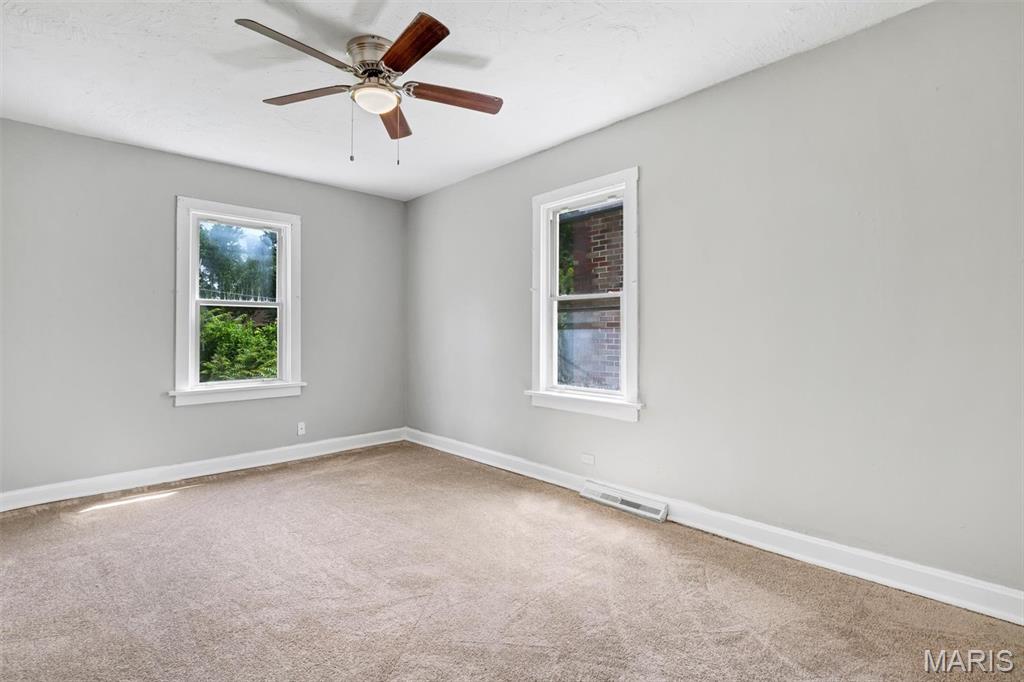 6604 Etzel Avenue Property Photo 20