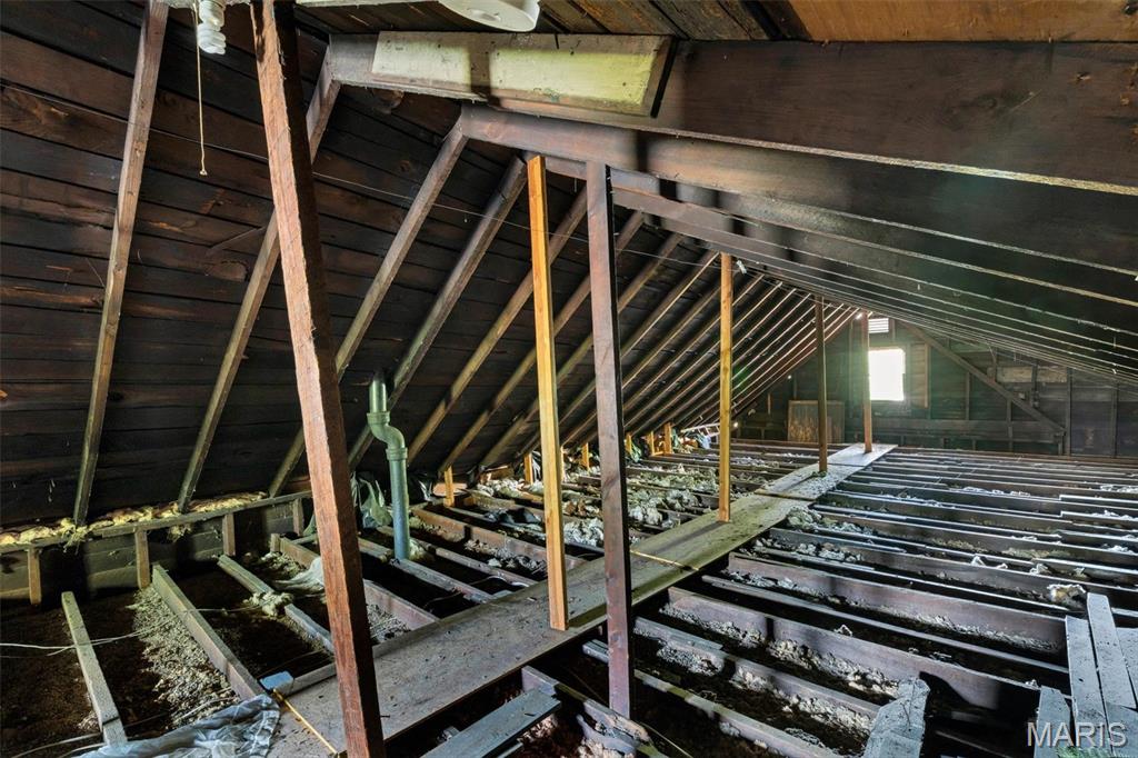 6604 Etzel Avenue Property Photo 28