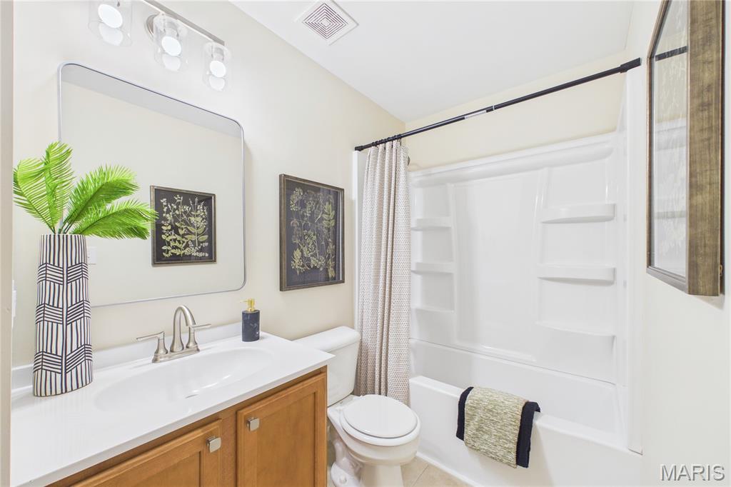 480 Flowering Magnolia Drive Property Photo 12