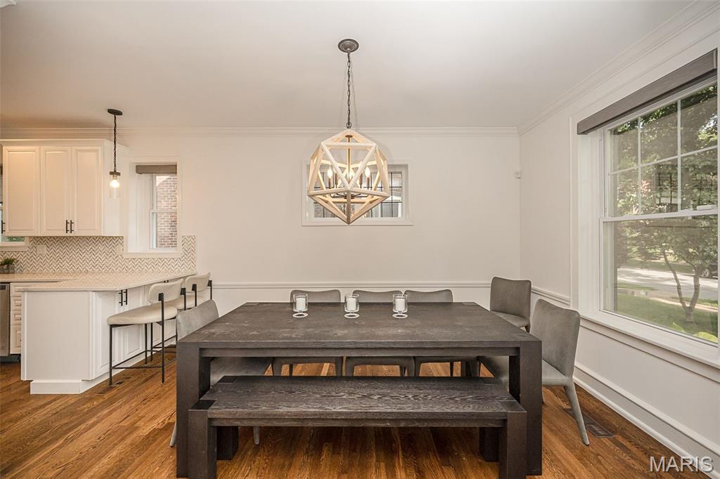 6946 Pershing Avenue Property Photo 8