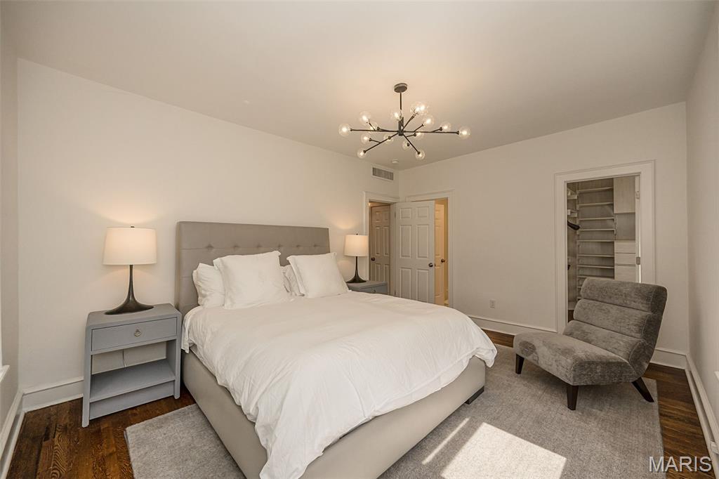 6946 Pershing Avenue Property Photo 20
