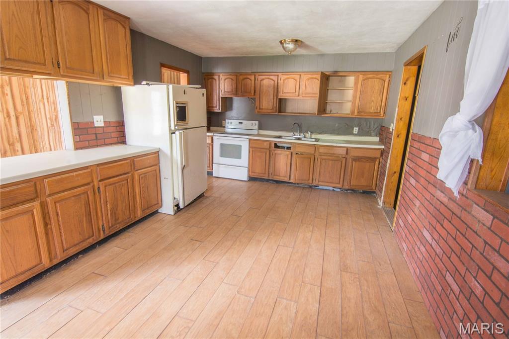 1417 W Main Street Property Photo 3