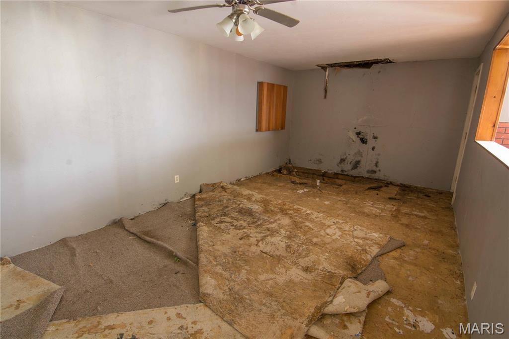 1417 W Main Street Property Photo 4