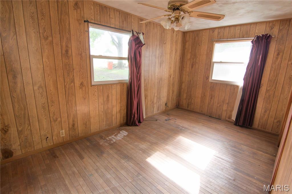 1417 W Main Street Property Photo 8