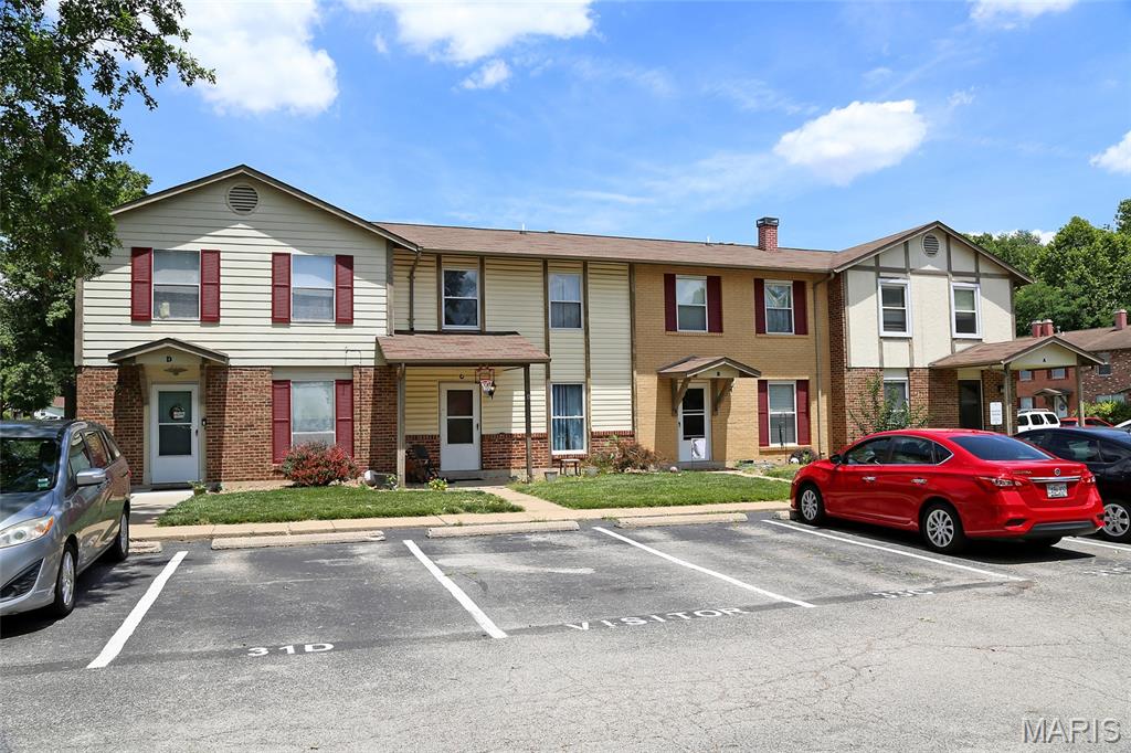 27 Park Charles Boulevard B Property Photo 12