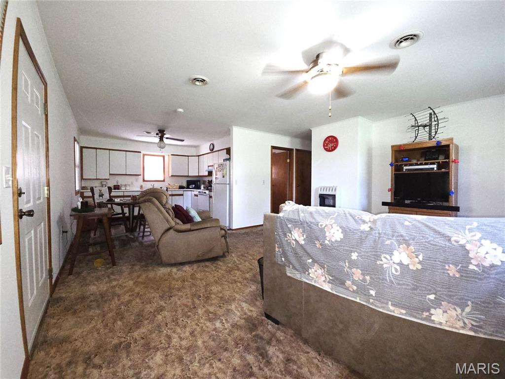 263 Candlewood Road Property Photo 5
