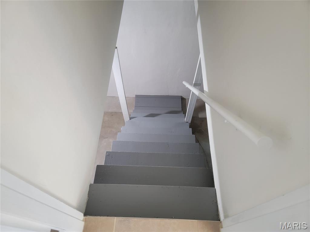 7448 Morganford Road Property Photo 17
