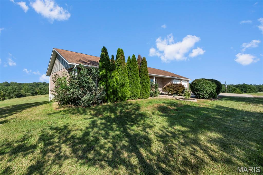 426 County Road 429 Property Photo 6