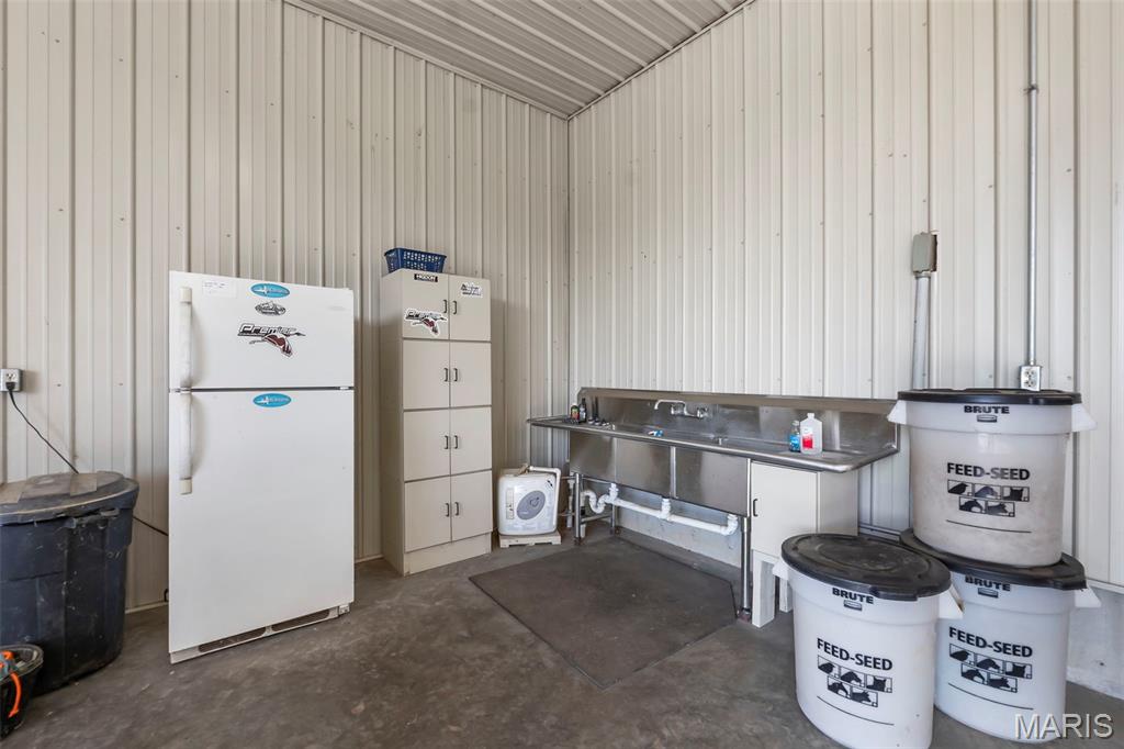426 County Road 429 Property Photo 34