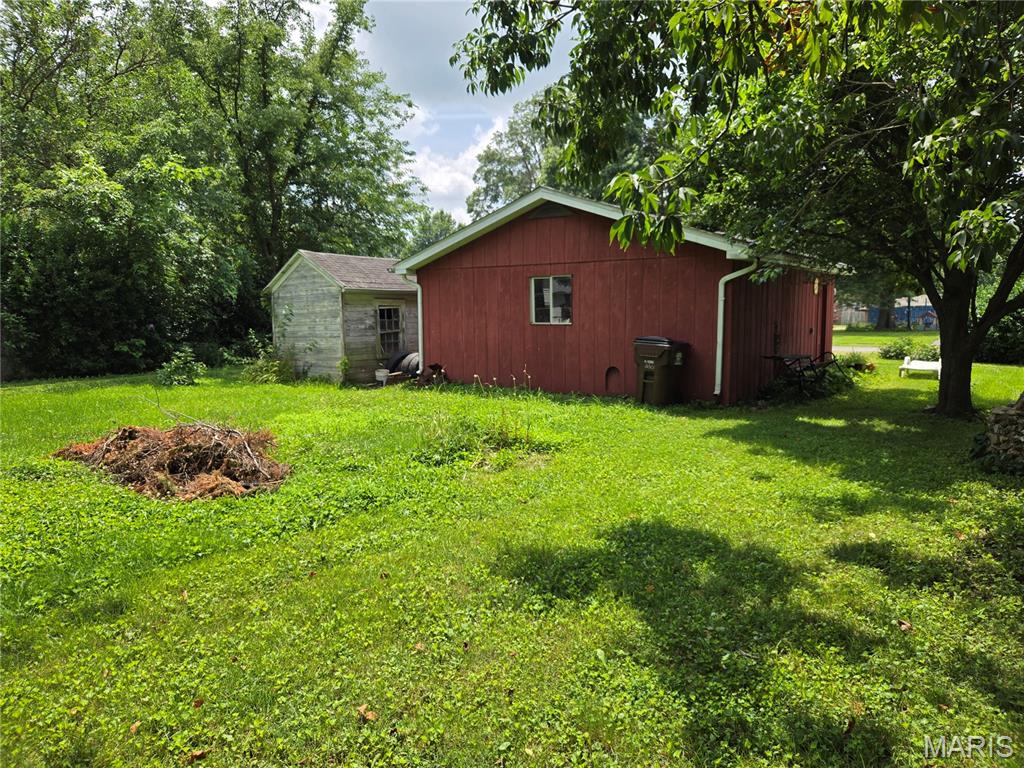 700 Montgomery Street Property Photo 17