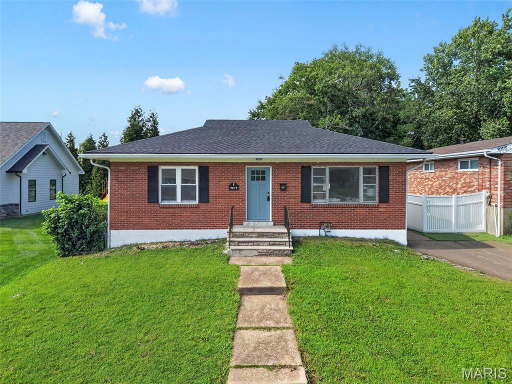 7917 Hicks Avenue Property Photo 1