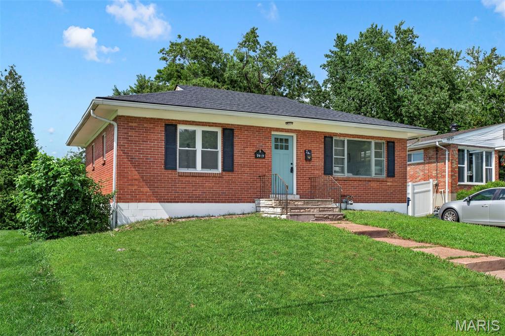 7917 Hicks Avenue Property Photo 2