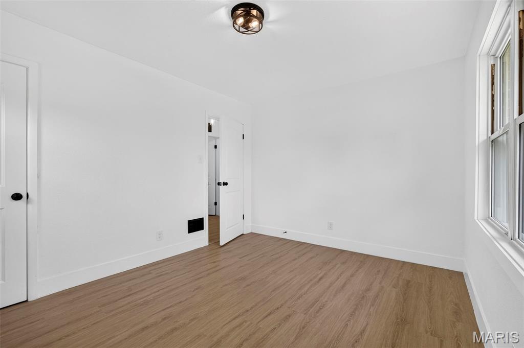 7917 Hicks Avenue Property Photo 22
