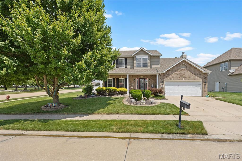 1 E Picketts Crossing Property Photo 1