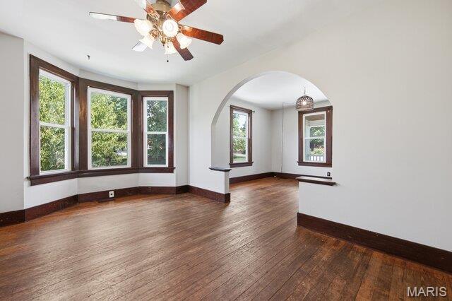 301 Macarthur Street Property Photo 2