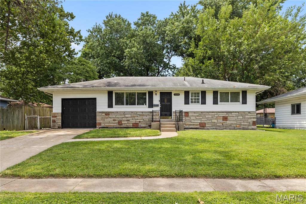 1695 Marshall Court