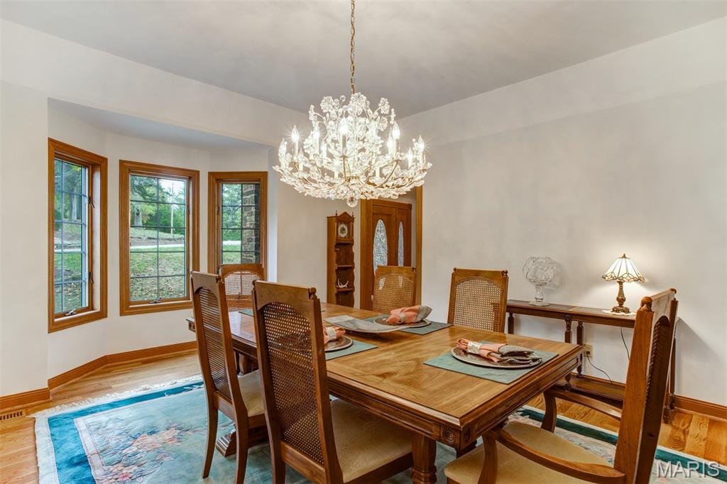 1075 Eureka Road Property Photo 12