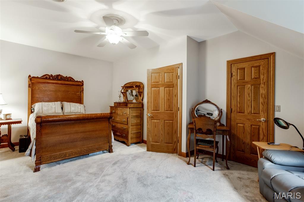 1075 Eureka Road Property Photo 36