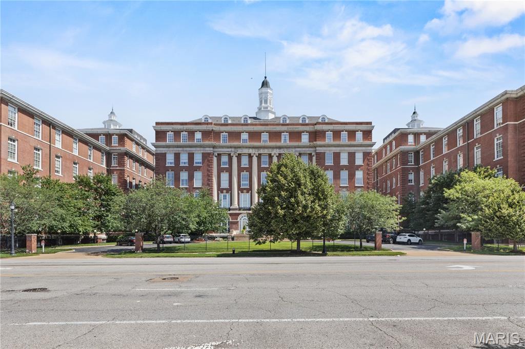 1515 Lafayette Avenue 309 Property Photo 1