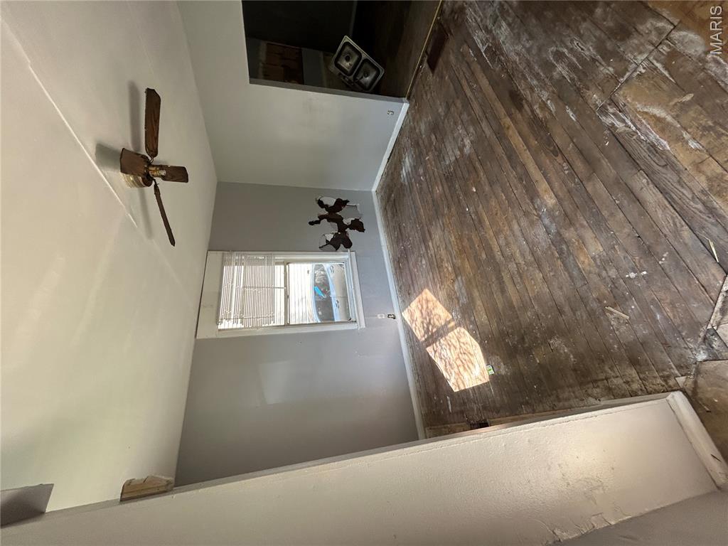2126 Erick Avenue Property Photo 4