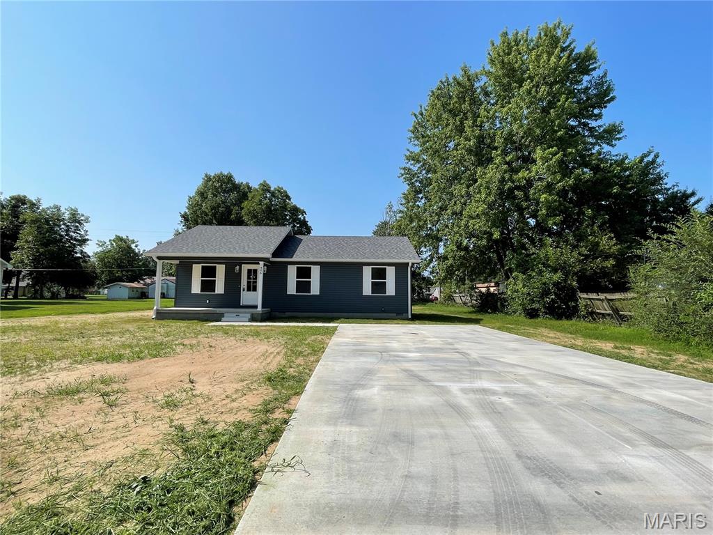 406 Tyler Street Property Photo 1
