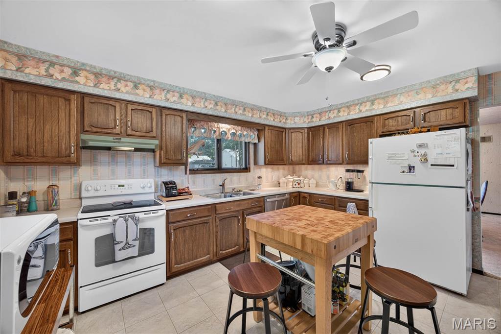 155 Keeven Drive Property Photo 10