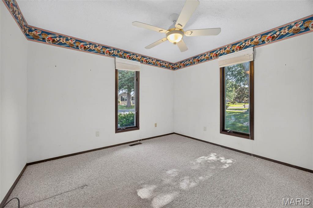155 Keeven Drive Property Photo 19