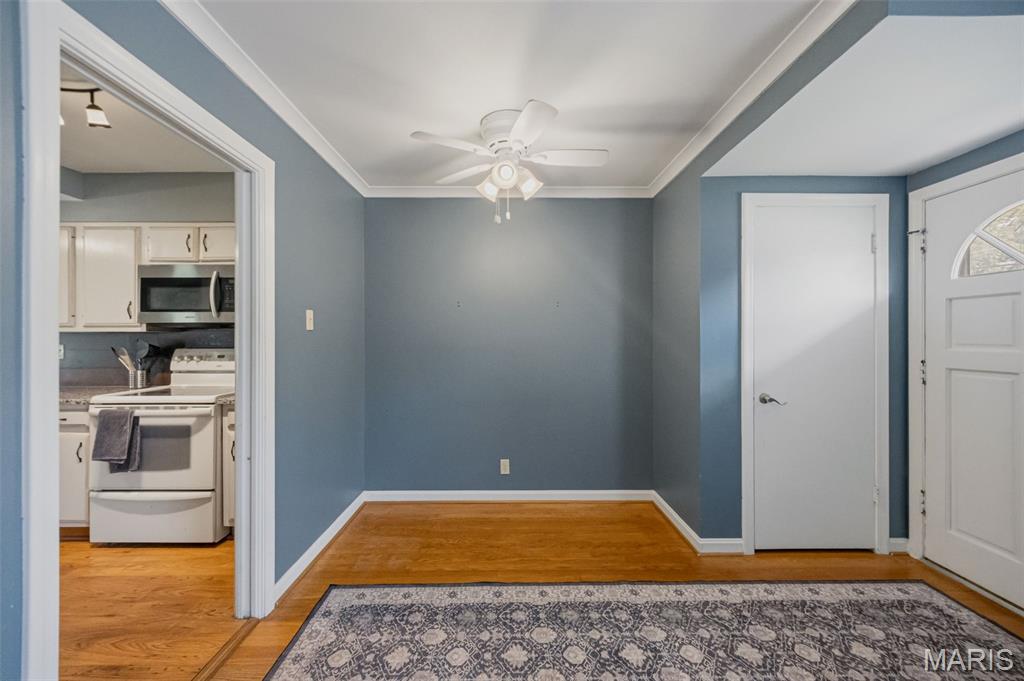 8139 S Laclede Station Road Property Photo 7