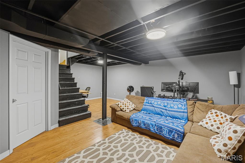 8139 S Laclede Station Road Property Photo 19