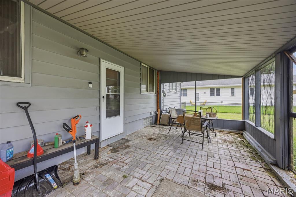 8139 S Laclede Station Road Property Photo 22