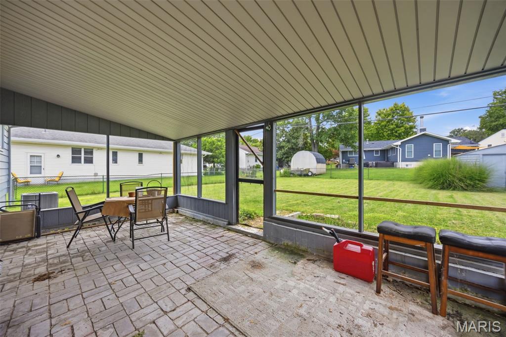8139 S Laclede Station Road Property Photo 23