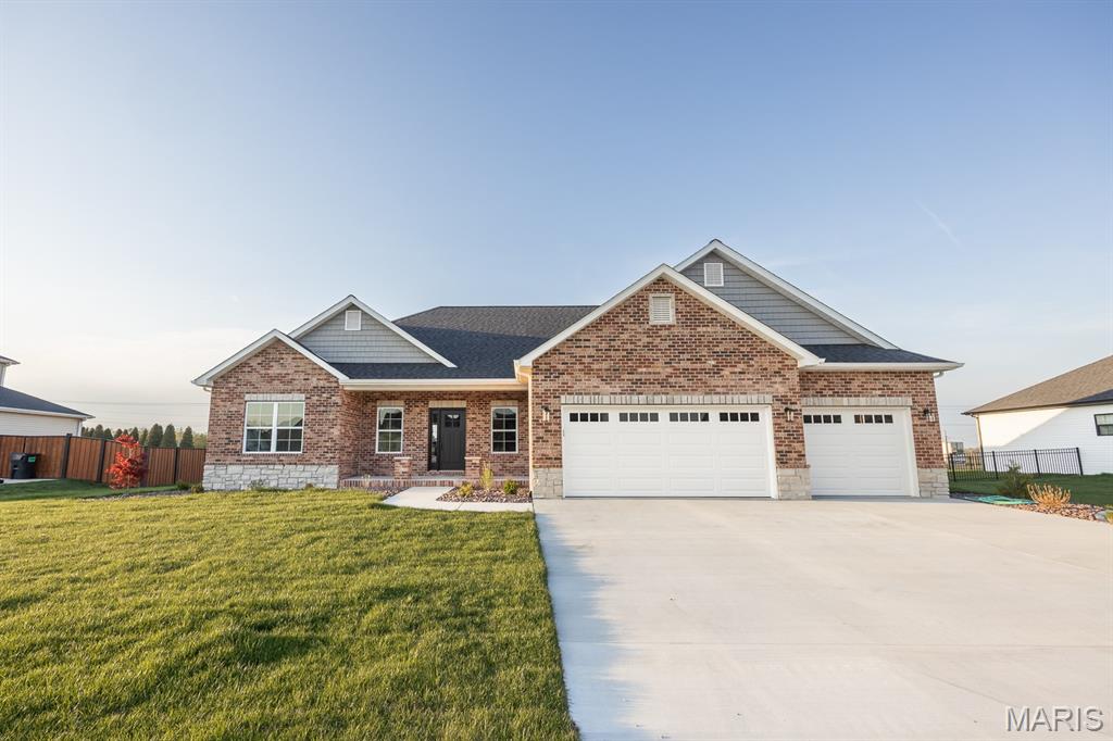 1192 Widgeon Drive Property Photo 1