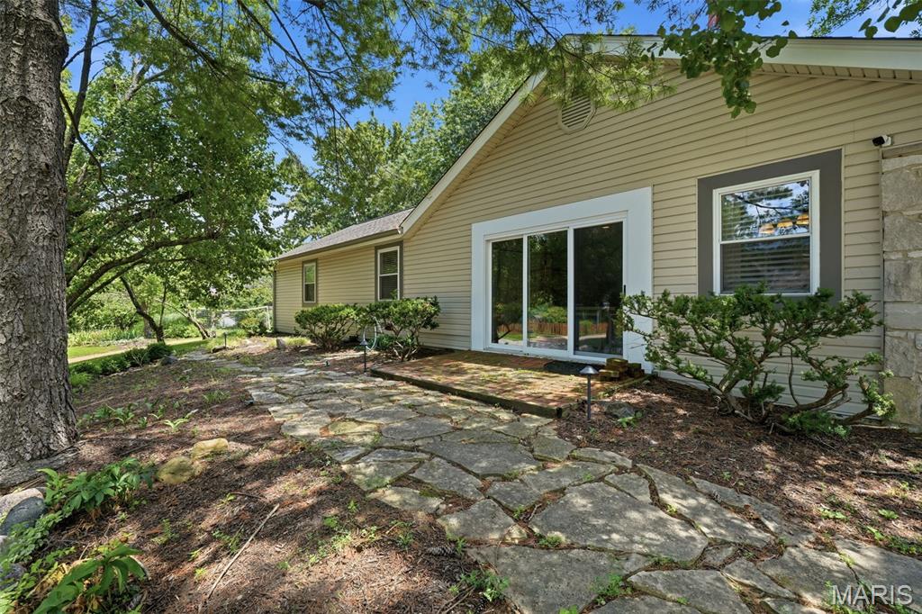 2156 Courtleigh Lane Property Photo 43