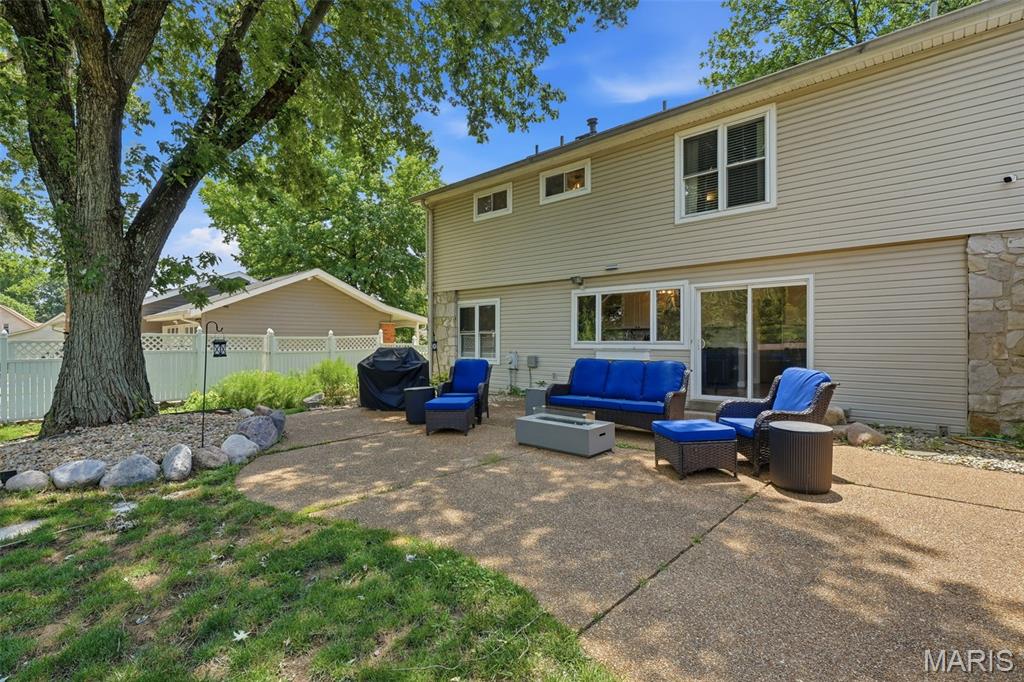 2156 Courtleigh Lane Property Photo 45